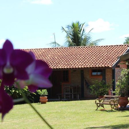 Pousada Recanto Janbor Olímpia Exterior foto